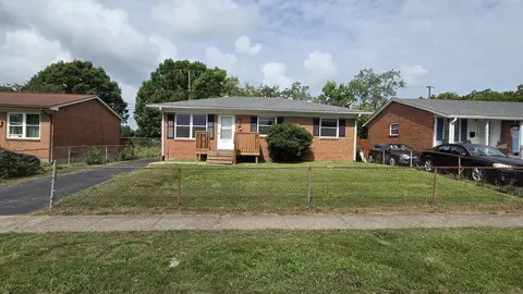 1021 St Martins Ave, Lexington, KY 40511