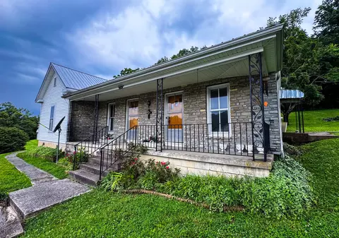 2970 Glensboro Rd, Lawrenceburg, KY 40342