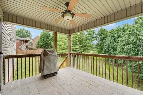Exterior - 106 Legacy Dr, Berea, KY 40403 photo 3 of 5