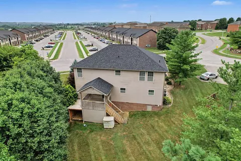 View/Area - 106 Legacy Dr, Berea, KY 40403 photo 1 of 4