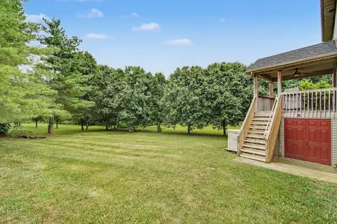 Exterior - 106 Legacy Dr, Berea, KY 40403 photo 5 of 5