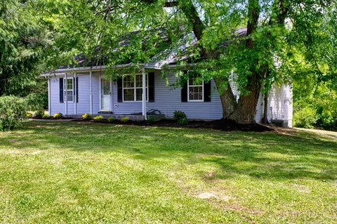 138 Kimberly Ct, Taylorsville, KY 40071