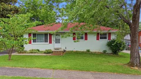 308 Mulberry Dr, Lexington, KY 40509