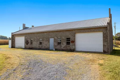 363 Grant Rd, Murray, KY 42071 photo 29