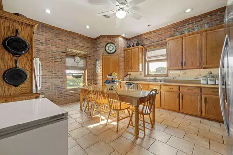 363 Grant Rd, Murray, KY 42071 photo 8