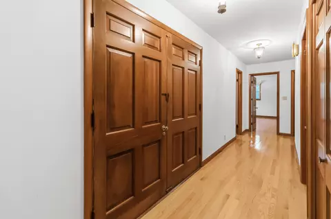 Entry Way - 903 W 7th St, Corbin, KY 40701 photo 3 of 3