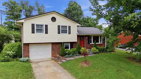 1725 Benwood Dr, Lexington, KY 40505
