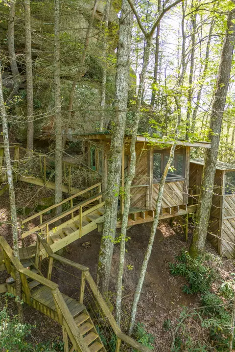 Exterior - 100 Laurel Ln, Stanton, KY 40380 photo 9 of 9