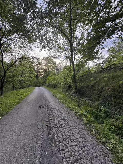001 Fence Rd, London, KY 40741