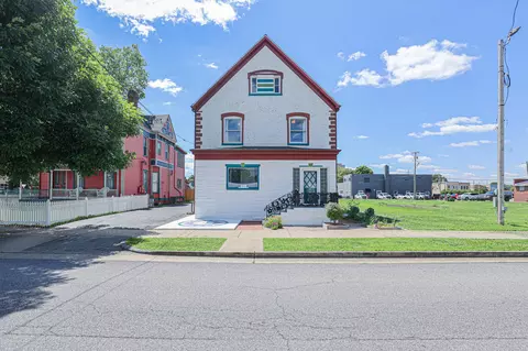 806 Jefferson St, Paducah, KY 42001