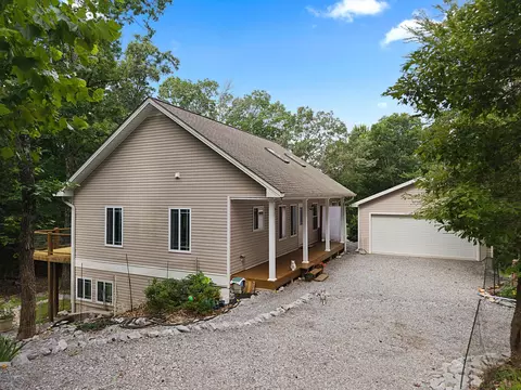 134 Tall Oaks Cir, Cadiz, KY 42211