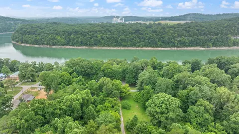 View/Area - 1060 Stone Gate Dr, Burnside, KY 42519 photo 5 of 20