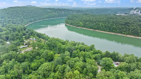 View/Area - 1060 Stone Gate Dr, Burnside, KY 42519 photo 1 of 20