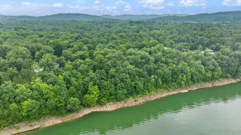 View/Area - 1060 Stone Gate Dr, Burnside, KY 42519 photo 18 of 20
