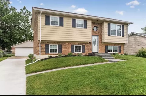 515 Pinoak Dr, Nicholasville, KY 40356