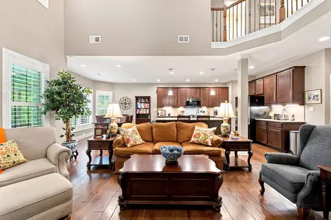 Living - 1955 Cattle Path, Lexington, KY 40509 photo 4 of 5