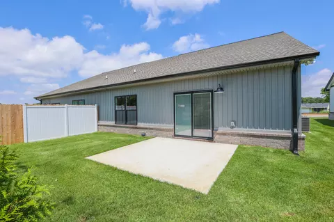 Exterior - 809 Violet Ct, Paducah, KY 42001 photo 5 of 5