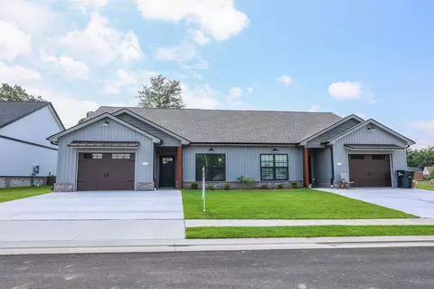 Exterior - 809 Violet Ct, Paducah, KY 42001 photo 3 of 5