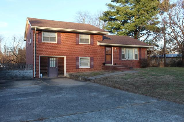 2701 N Friendship Rd, Paducah, KY 42001