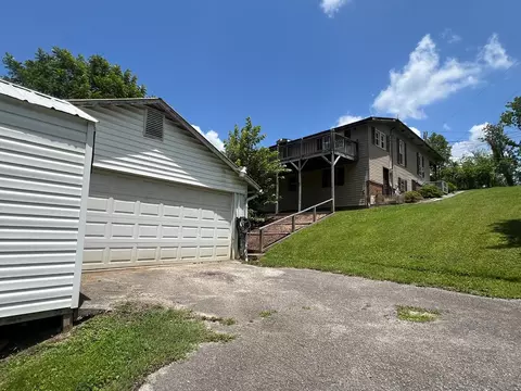 Exterior - 719 W Gordon St, Corbin, KY 40701 photo 5 of 5