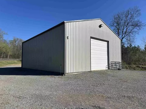 13217 S State Route 121, New Concord, KY 42076