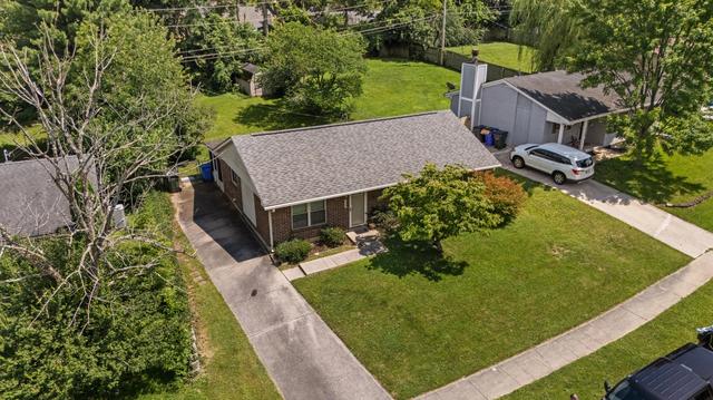 3336 Featherston Dr, Lexington, KY 40515