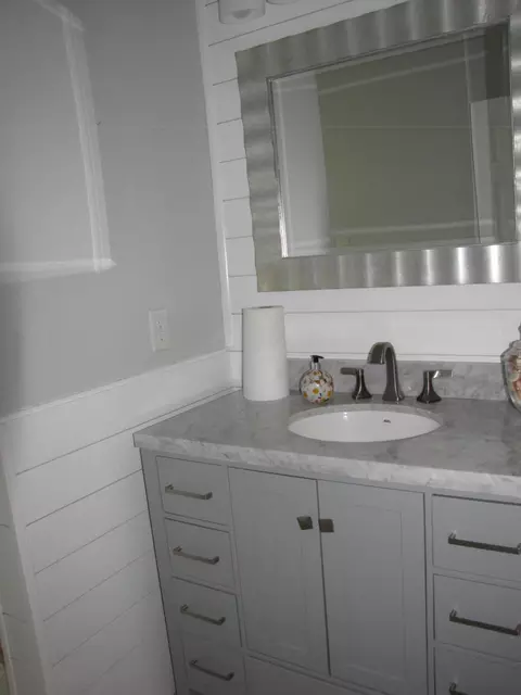 Bath - 108 Sheldrake Ct, Georgetown, KY 40324 photo 3 of 10