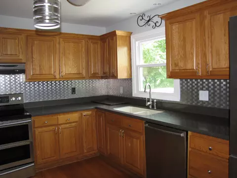 Kitchen - 108 Sheldrake Ct, Georgetown, KY 40324 photo 3 of 6
