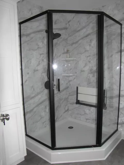Bath - 108 Sheldrake Ct, Georgetown, KY 40324 photo 7 of 10