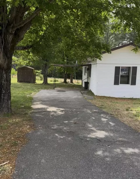 105 Deerpath Trl, Murray, KY 42071 photo 2