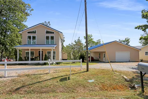 588 Cambridge Shores Dr, Gilbertsville, KY 42044