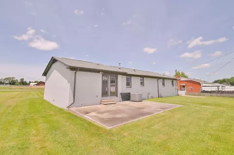 Exterior - 3089 State Route 58 E, Mayfield, KY 42066 photo 5 of 13