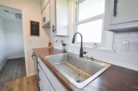 Kitchen - 3089 State Route 58 E, Mayfield, KY 42066 photo 2 of 3