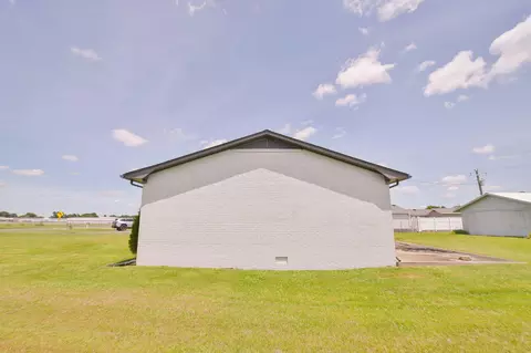 Exterior - 3089 State Route 58 E, Mayfield, KY 42066 photo 6 of 13