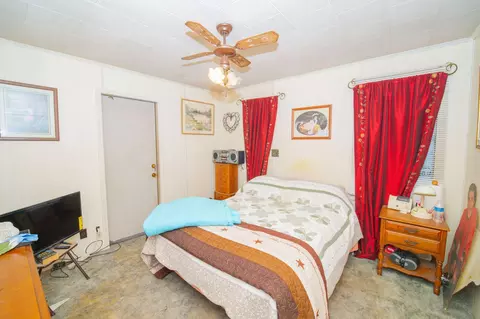 Bedroom - 1119 Rowlett Trl, Murray, KY 42071 photo 2 of 5