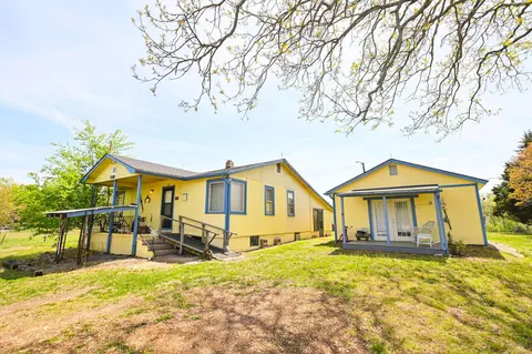 1119 Rowlett Trl, Murray, KY 42071