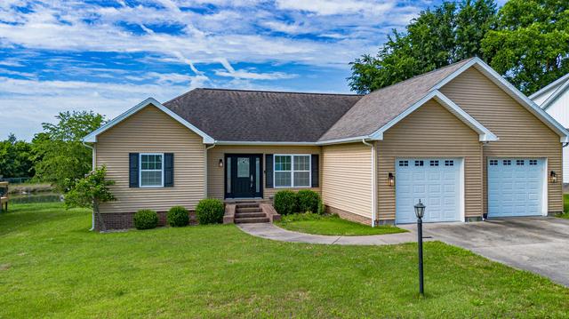 1010 Red Pine Cir, West Paducah, KY 42086