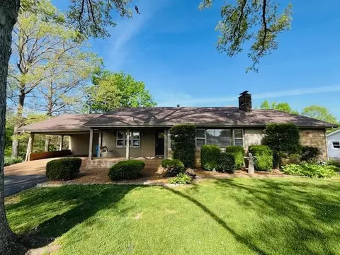 122 Nunn Blvd, Cadiz, KY 42211