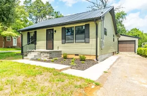 20 Robin Rd, Hopkinsville, KY 42240