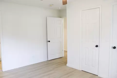 Bedroom - 311 Willow St, Mayfield, KY 42066 photo 8 of 9