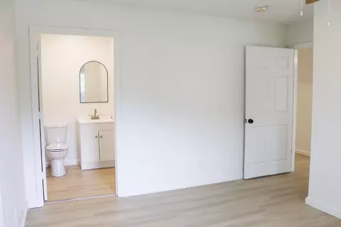 Bedroom - 311 Willow St, Mayfield, KY 42066 photo 1 of 9