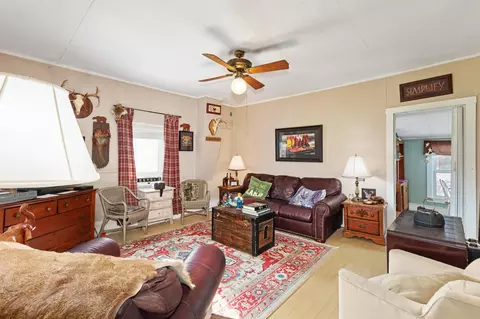 159 W Tennessee Ave, Grand Rivers, KY 42045