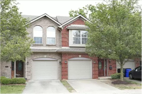 350 Broadleaf Ln, Lexington, KY 40503