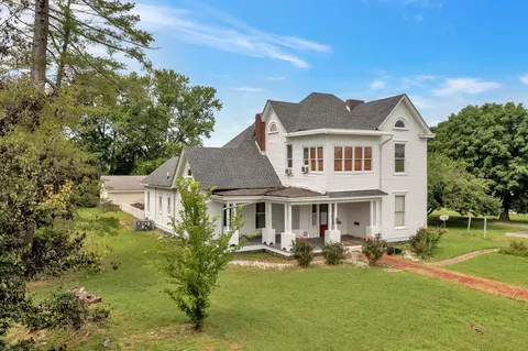 125 Main St, Cadiz, KY 42211