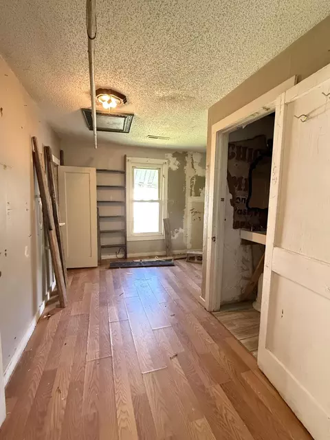 Other - 203 Gilbert St, Hazel, KY 42049 photo 3 of 4