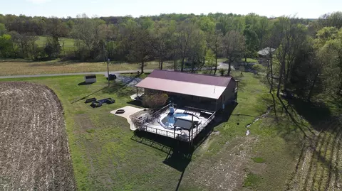 Exterior - 12082 Johnson Mill Rd, Crofton, KY 42217 photo 2 of 5