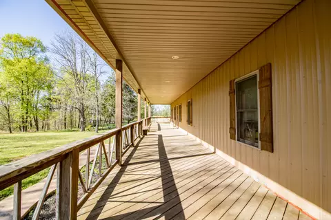 Exterior - 12082 Johnson Mill Rd, Crofton, KY 42217 photo 4 of 5