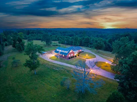 20715 Dawson Springs Rd, Crofton, KY 42217