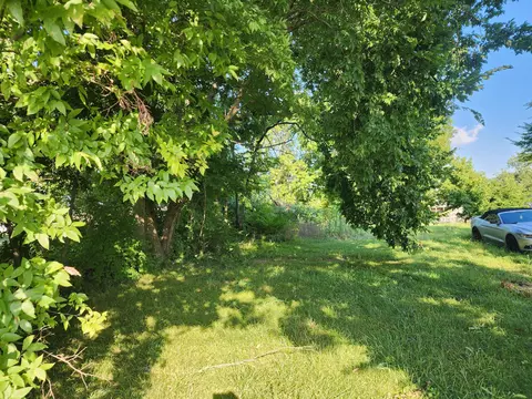 104 S Campbell St, Hopkinsville, KY 42240