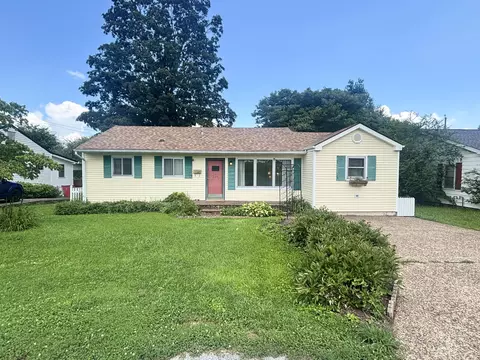 306 Brentwood Dr, Hopkinsville, KY 42240